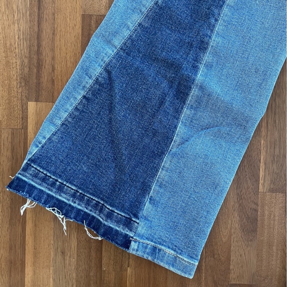 GAP High Rise Patched '70s Flare Jeans - Picture 12 of 12